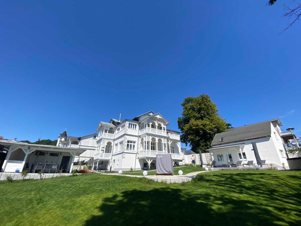 Villa Jenny - Ferienappartement 1 Mit Meerblick Sassnitz Esterno foto