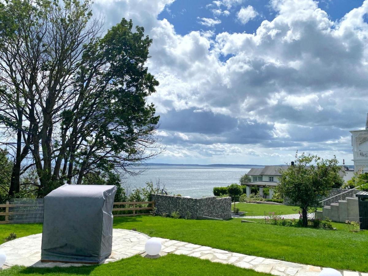 Villa Jenny - Ferienappartement 1 Mit Meerblick Sassnitz Esterno foto